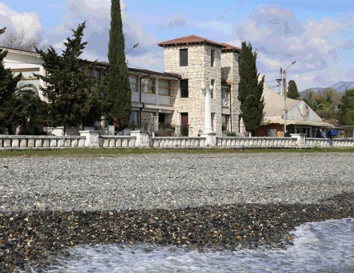 Отель «ДЭМ» Сухум