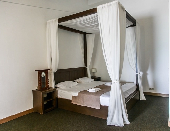 3 мест. (разм. в 4 мест) апартаменты - Отель «ДЭМ» Сухум